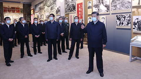 習近平等黨和國家領導人參觀紀念中國人民志願軍抗美援朝出國作戰70周年主題展覽