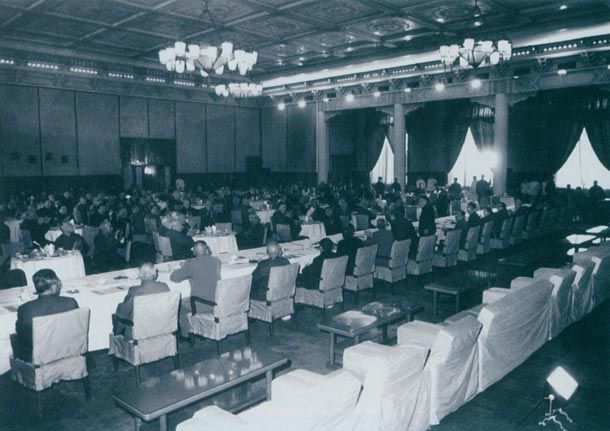 1979年1月1日，鄧小平出席全國政協舉行的討論《全國人民代表大會常務委員會告台灣同胞書》座談會，提出二十世紀八十年代要把台灣歸回祖國、完成祖國統一大業提到具體日程上來。