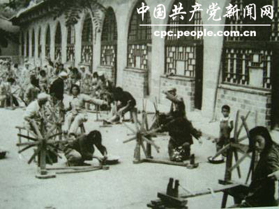 �Ӱ���������ظɲ������μӴ������˶������������ڷ���ɴ������ʱ�Ǵ������˶����쵼��֮һ����ҲŬ�����ߣ���������ֱ���ظɲ����߱����е��˵�һ��������Ƭ������ʱΨһ�������μ����ṩ��