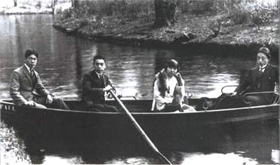 1921괺ܶй뵳 긮һڰ