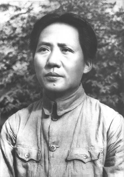 毛泽东在延安。（1937年）