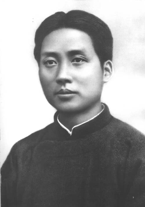 　毛泽东在广州。（1925年）