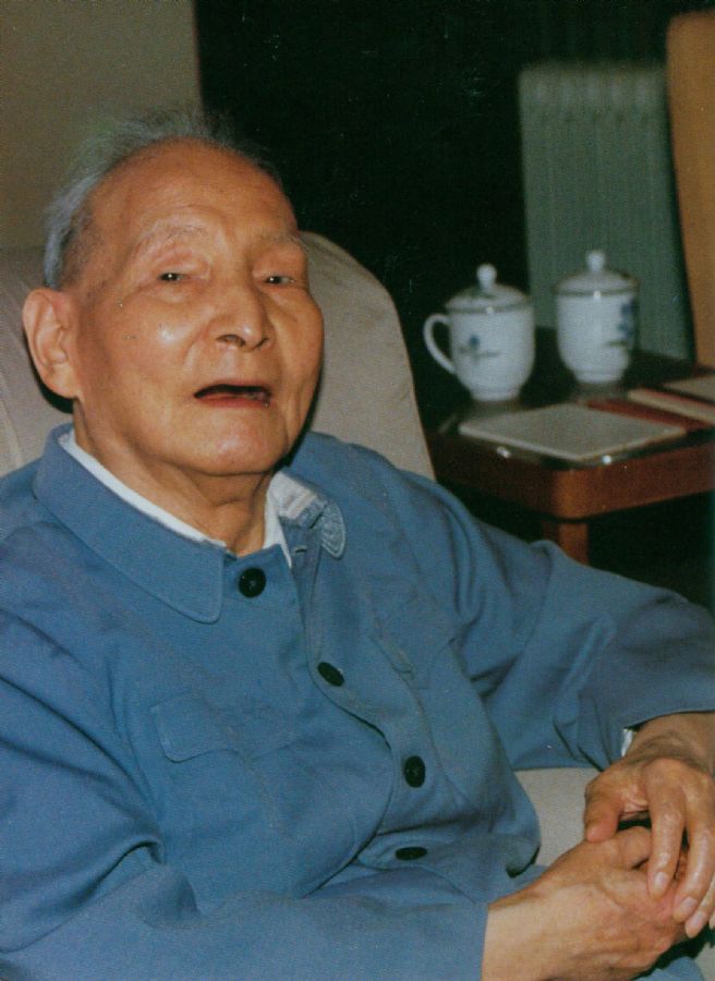 1992年春节，陈云在上海。